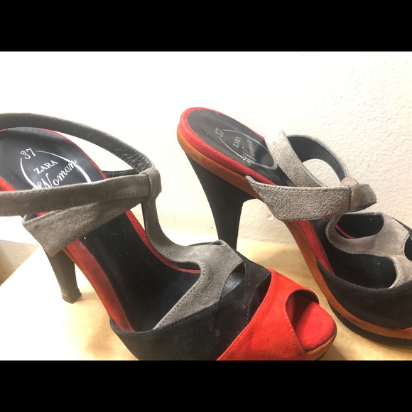 ZARA | Peep Toe T-Strap Heel Sandals - Picture 6 of 10